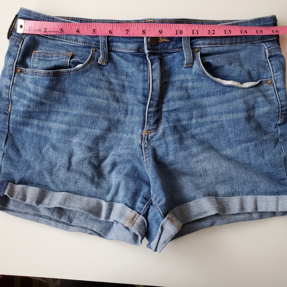 Universal Thread High Waisted Shorts